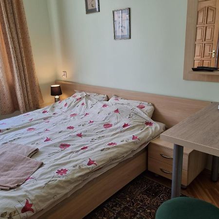 Livingpalanga Meta3 Lägenhet Exteriör bild